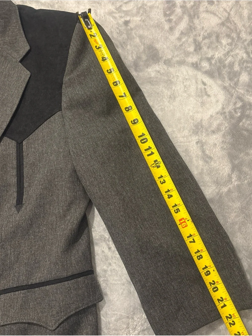 46R Circle S Mens 2 Button Blazer Sport Coat Jacket  Gray Black